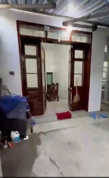 Cho thuê nhà ngõ 94 Hoàng Mai, 60m2, 2 tầng, 2 ngủ,, 9 Triệu ở gđ, nhóm sinh viên ngoan - Ảnh 1